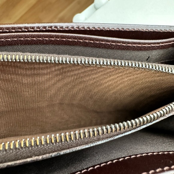 Fendi Long Wallet - Picture 11 of 12